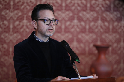 Ministro de Cultura de Colombia, Juan David Correa, durante una conferencia de prensa, en Bogotá