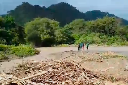 Los pobladores que viven en zonas cercanas a la cordillera Chongón Colonche son por ahora los más afectados por las lluvias.