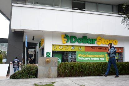 La cadena inició operaciones en diciembre de 2023. En Quito se abrieron dos tiendas.