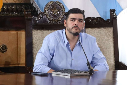 Aquíies Álvarez, alcalde de Guayaquil respondió ante postura del Ministerio del Deporte sobre Barcelona