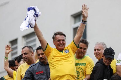 El expresidente de Brasil, Jair Bolsonaro, habló frente a sus seguidores en Sao Paulo, este domingo 25 de febrero.
