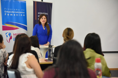 Bibian Hernánez es una abogada guayaquileña, investigada por lavado de activos-