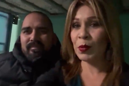 Claudia Garzón junto a Adolfo Macías.