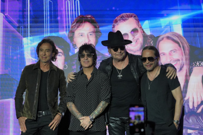 El grupo mexicano en Chile.