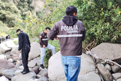 El cuerpo de Hernán Mendoza fue localizado en las orillas del río Guayllabamba.