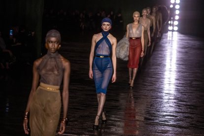 El desfile en París.