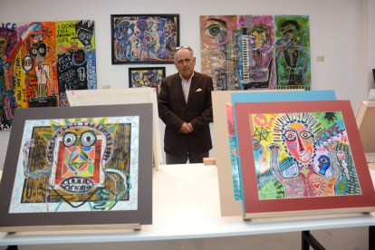 Exposicion de Patricio Mayo.