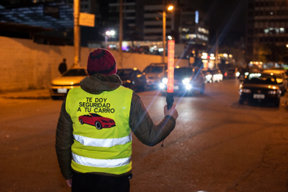 Los ciudadanos que cuidan los vehículos aseguran que tienen identificados a quienes delinquen.