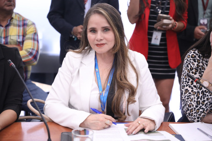 Es asambleísta de Construye y  presidenta de la comisión legislativa ocasional que investiga el magnicidio de Fernando Villavicencio.