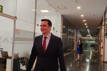 Jorge Peñafiel asambleísta por la bancada de Construye.