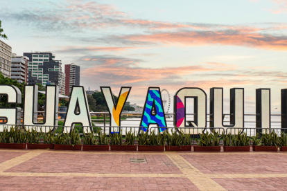 Guayaquil es una de las ciudades donde rige el toque de queda.
