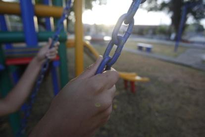 Foto Referencial. La niña se encontraba en el parque infantil de la escuela cuando se dio el hecho