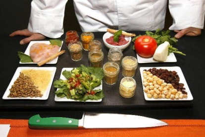 Proteínas, vegetales, especias y legumbres de calidad son esenciales.