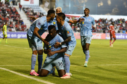 Universidad Católica clasifico a  fase de grupos de la Copa Sudamericana 2024