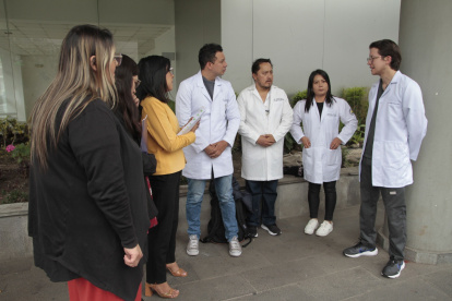 Entre 540 médicos y 130 enfermeras no han recibido el monto que les corresponde por la beca.