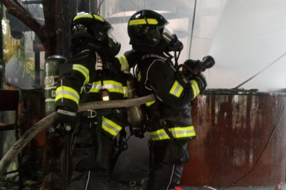 El incendio ocurrió en un bar-restaurante de Cumbayá.