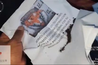 Los detenidos fueron hallados con panfletos amenazantes utilizados para extorsionar.