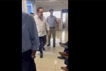 Jaime Nebot y Fernando Villavicencio coincidieron en Radio Centro, en Guayaquil, el 7 de agosto de 2023, dos días antes del asesinato del candidato a la Presidencia.