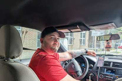 El cubano Jorge Saldivar se convertirá en ciudadano estadounidense y asegura que votará por Trump