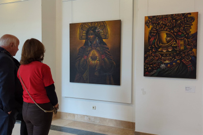 Galería. La exposición se realiza en conmemoración al Día de la Mujer