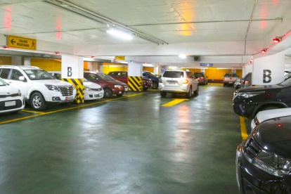 Existen alrededor de 2.000 plazas para vehículos livianos: autos y motocicletas.