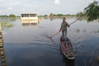Varios recintos de Daule permanecen bajo el agua por las intensas lluvias registradas.
