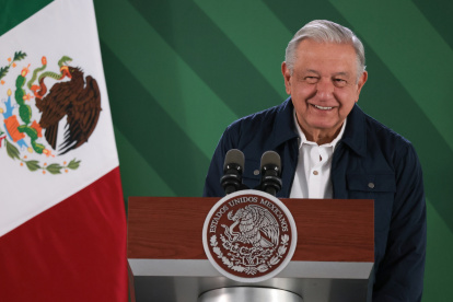El presidente de México, Andrés Manuel López Obrador, en un diálogo con medios.