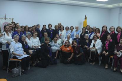 En el marco de los 50 años, se rindió tributo a las presidentas de las instituciones afiliadas por su trayectoria, a las que describió como “mujeres valiosas que han protagonizado la historia del bienestar social en sus voluntariados”.