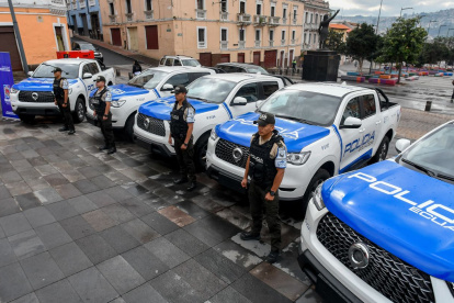 Las camionetas se ubicarán en Quitumbe, La Magdalena, El Recreo, Universidad Central y El Labrador.