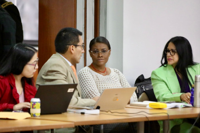 Con la presencia de la fiscal general del Estado, Diana Salazar, inició la audiencia de vinculación de 13 personas (incluidas un juez y una fiscal).