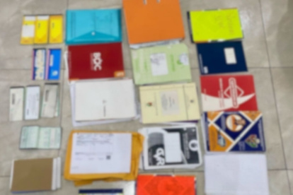 Los involucrados beneficiaban a terceros con la gestión de trámites a cambio de dinero, según la Fiscalía.