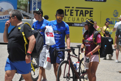 Segundo Navarrete (c) es uno de los competidores de élite en la prueba.