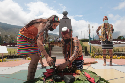 En la Ciudad Mitad del Mundo se realizarán danzas, una peregrinación hacia el Camino del Sol