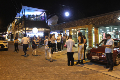 Avenida Francisco de Orellana, una de las más populares de Cumbayá.