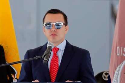 El salario del presidente es de 5.072 dólares, el Acuerdo Ministerial de la cartera de Trabajo fijó en ese montó el límite para los sueldos en el sector público