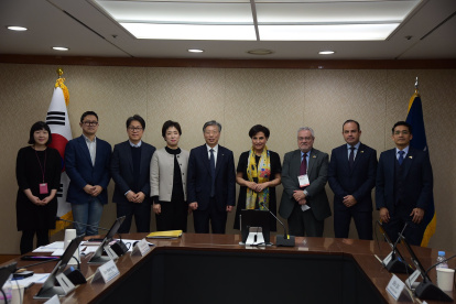 Sommerfeld se reunió con el presidente de la Agencia de Promoción de Comercio e Inversiones de Corea (KOTRA), Yu Jeoung Yeol, para abordar temas relativos a los proyectos de inversión.