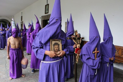 La procesión partirá desde la intersección de la avenida Amazonas y Luis Cordero.