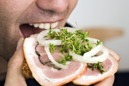 Dejar de comer por ciertas horas perjudica al organismo