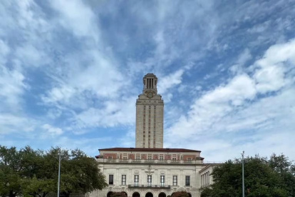Los aspirantes deben presentar una idea y/o propuesta para una iniciativa comunitaria.