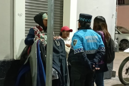 Foto Referencial. En el video se evidencia la agresión a la comerciante