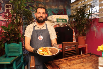 El Chef. Lenin Carrillo estudió Gastronomía en Quito y en Lima.