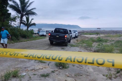 La alcaldesa Brigitte García y el funcionario Jairo Loor fueron hallados sin vida en Punta Nabo, San Vicente.