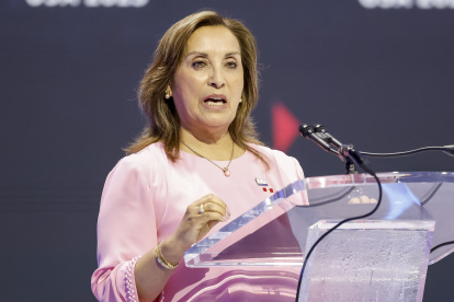 La presidenta de Perú, Dina Boluarte, en una de sus apariciones públicas recientes.