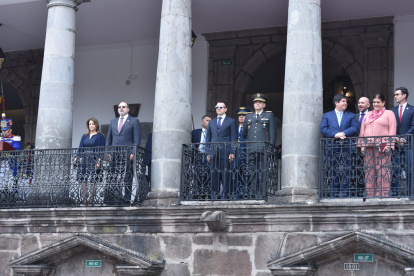 Daniel Noboa asistió a la ceremonia de cambio de Guardia presidencial, luego de la reunión del Consejo de Seguridad.