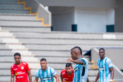 El jugador de Guayaquil City, Miller Bolaños mantiene la demanda a Emelec