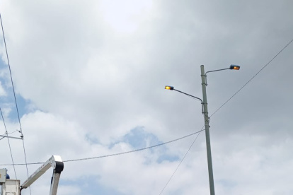 Las luminarias ya se encuentran encendida