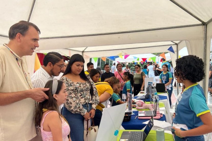 Escena. En un primer encuentro, los niños mostraron las actualizaciones.