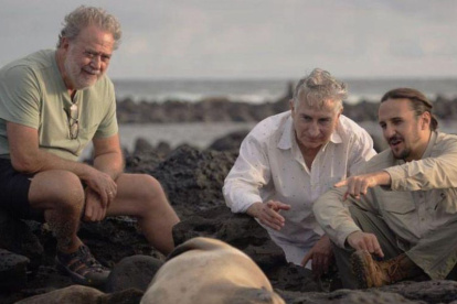 Backstage Lions of the sea.