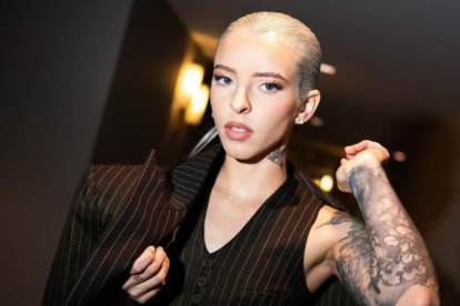 Young Miko presenta su disco ATT.