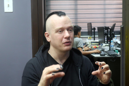 Ola Bini, informático y programador sueco que detuvieron en 2019 en Ecuador y acusaron de un presunto ataque cibernético por vínculos con el fundador de WikiLeaks, Julian Assange.